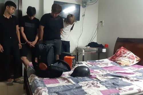Nhiều đối tượng 'xách' loa, đèn vào thuê khách sạn 'bay lắc'
