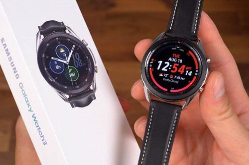 Samsung đuối sức trước Apple và Huawei trong cuộc đua đồng hồ thông minh
