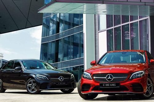 Thị trường xe sang ''nóng'' với Mercedes-Benz C180 AMG mới
