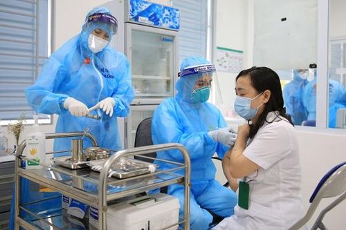 Sáng 9-3, Hà Nội triển khai tiêm vắc xin COVID-19 tại BV Thanh Nhàn