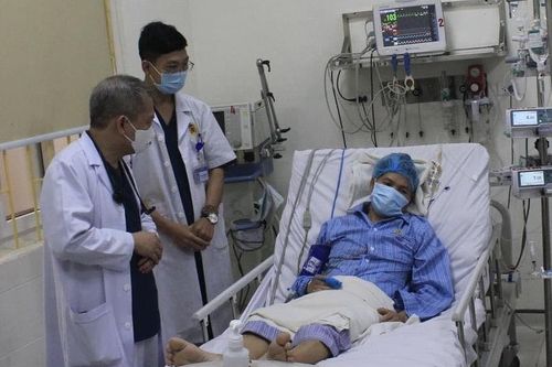 Người đàn ông ở Hà Nội hồi sinh kỳ diệu sau khi ngừng tim