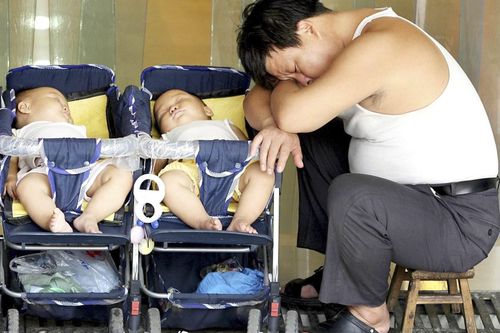 Đàn ông nghỉ thai sản và những đề xuất gây tranh cãi ở Trung Quốc