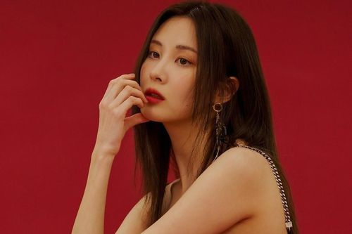 Sắc vóc quyến rũ của 'gái ngoan Kpop'