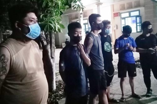 Bắt giữ nhóm người nước ngoài nhập cảnh trái phép