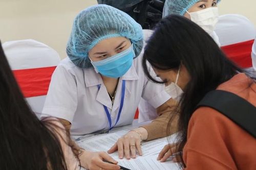 Tuyển tình nguyện viên từ 40-59 tuổi thử nghiệm vắc xin COVID-19 thứ 2 của VN