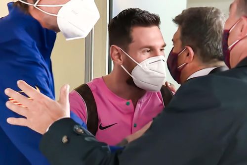Chủ tịch Barca động viên Messi trước trận gặp PSG