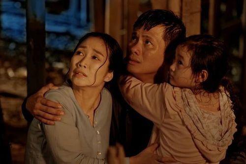 'Kích hoạt' điện ảnh vực lại phòng vé