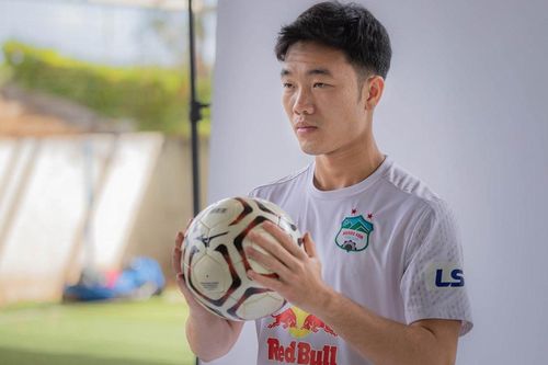 Xuân Trường: 'Hy vọng lứa cầu thủ sau sẽ không chật vật như chúng tôi'