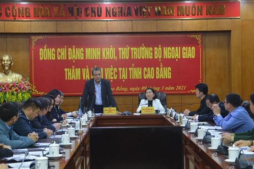 Đoàn công tác của Bộ Ngoại giao thăm và làm việc tại Cao Bằng