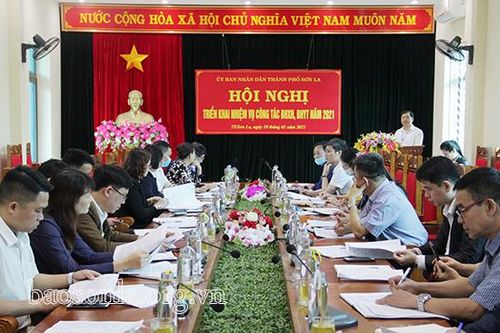 Thành phố triển khai nhiệm vụ công tác BHXH, BHYT năm 2021