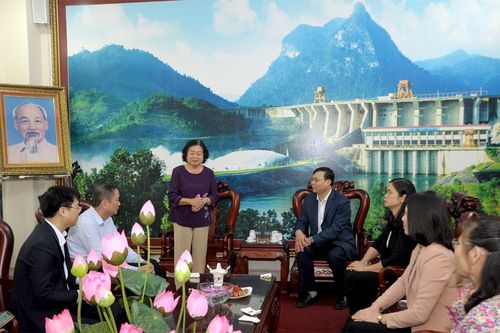 Đồng chí Trương Mỹ Hoa, nguyên Phó Chủ tịch nước thăm và làm việc tại huyện Na Hang và Lâm Bình