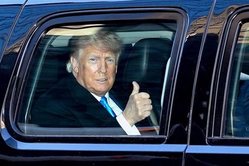 Xuất hiện ở New York, ông Trump 'đi khảo sát' tình hình kinh doanh