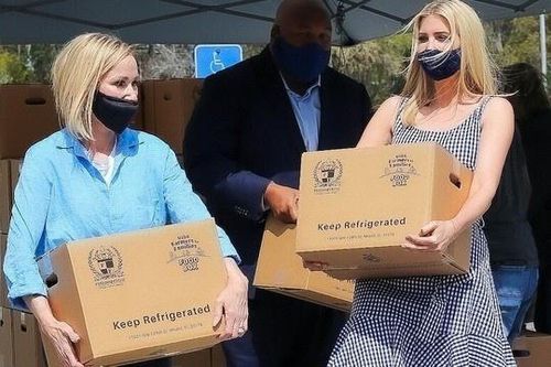 Ivanka Trump lần đầu xuất hiện công khai sau khi rời Nhà Trắng