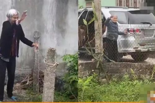 Chảy nước mắt hình ảnh mẹ già 103 tuổi tiễn con gái 80 tuổi