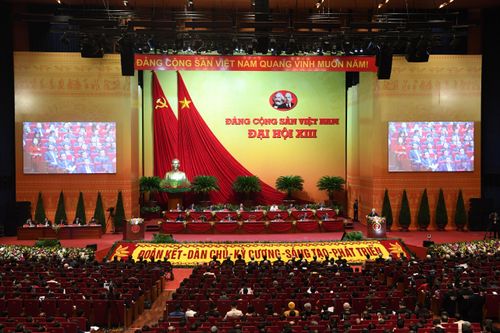 Nhanh chóng triển khai thực hiện Nghị quyết Đại hội XIII trong thực tiễn