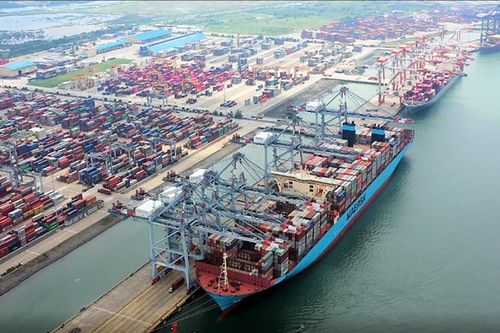 Doanh nghiệp gặp khó vì cước vận tải biển tăng