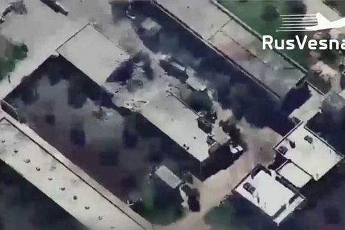 Video Không quân Nga 'dội lửa' vào quân thánh chiến ở tây bắc Syria