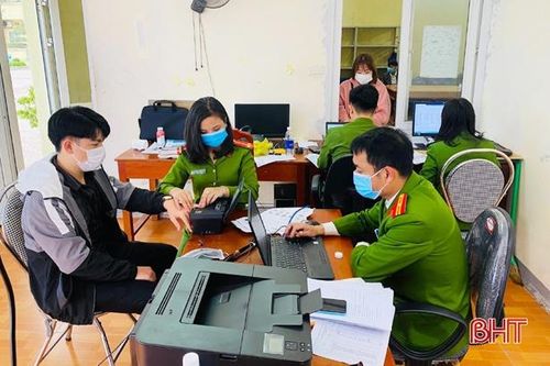 Hà Tĩnh thu nhận gần 40.000 hồ sơ làm căn cước công dân
