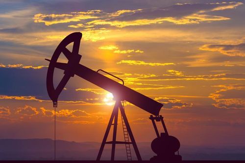 Giá dầu đi lên nhờ dự đoán lạc quan của OECD về kinh tế thế giới