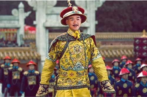Khi Hoàng đế Trung Hoa băng hà phải vài tháng đến vài năm sau mới được chôn cất, nhưng nếu thi hài bị phân hủy thì làm thế nào?