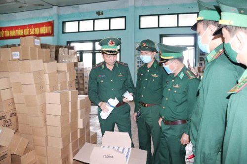 Đà Nẵng: Khen thưởng lực lượng Biên phòng phá vụ án buôn lậu lớn qua cảng Tiên Sa