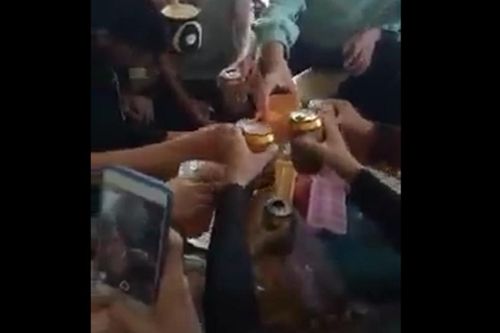Lời phân trần của cô giáo trong vụ việc cổ vũ học sinh uống bia rồi đưa clip lên MXH