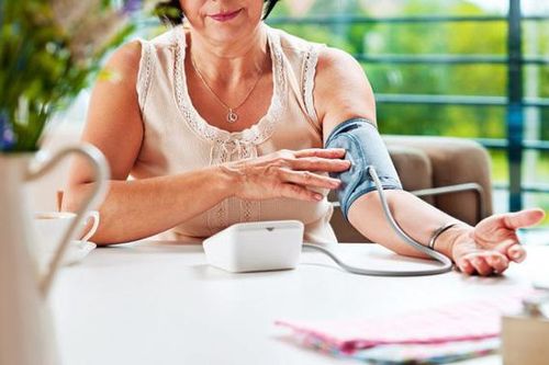 Thời điểm kiểm tra huyết áp tốt nhất là khi nào?