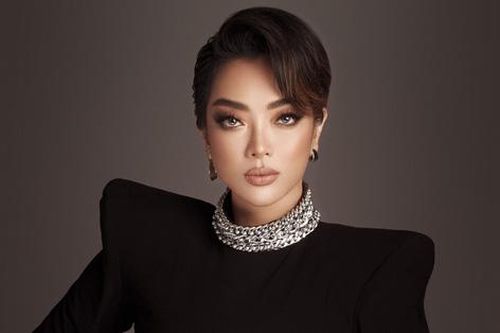 Phương Anh 'Sao Mai Điểm hẹn' tái xuất sau thời gian khủng hoảng, trầm cảm