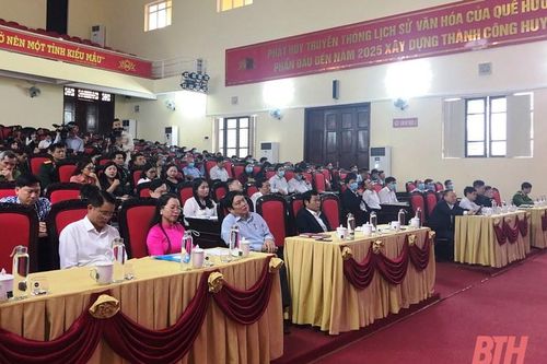 Đoàn đại biểu Quốc hội tỉnh Thanh Hóa tiếp xúc cử tri huyện Đông Sơn