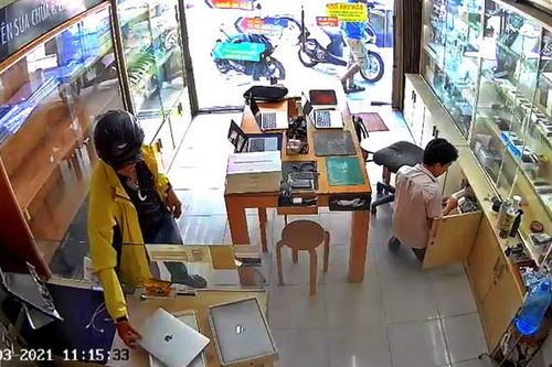 Mới ra tù lại đi trộm