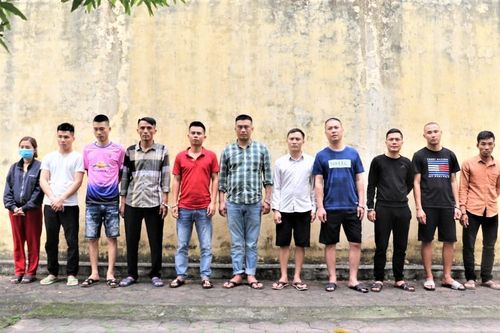 Triệt phá đường dây đánh bạc quy mô lớn, 11 người bị bắt