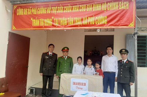 Hỗ trợ sửa chữa, nâng cấp nhà giúp hộ gia đình nghèo ở huyện Sóc Sơn