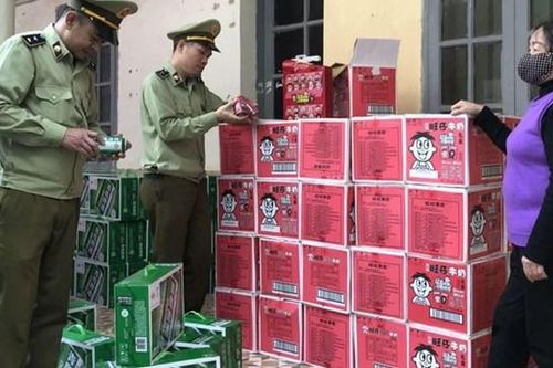 Lạng Sơn: Thu giữ số lượng lớn bia và sữa nhập lậu