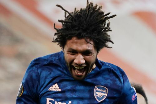 Arsenal thăng hoa tại Europa League