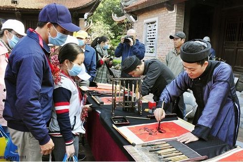 Du lịch nội địa tái khởi động