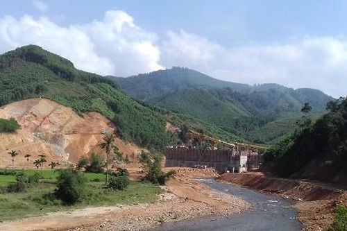 Hồ chứa Đồng Mít bắt đầu tích nước chống hạn