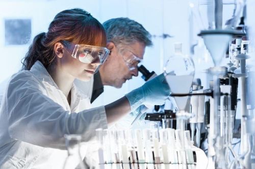 Châu Á: Ưu tiên cho nghiên cứu y tế và khoa học công nghệ
