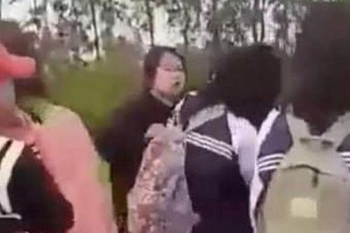Nam Định: Xử lý nghiêm nhóm học sinh đánh nhau, tung clip lên mạng