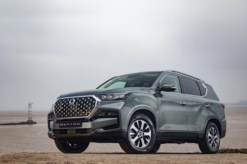 SsangYong Rexton 2021 được ra mắt tại Anh, có giá từ 52.700 USD