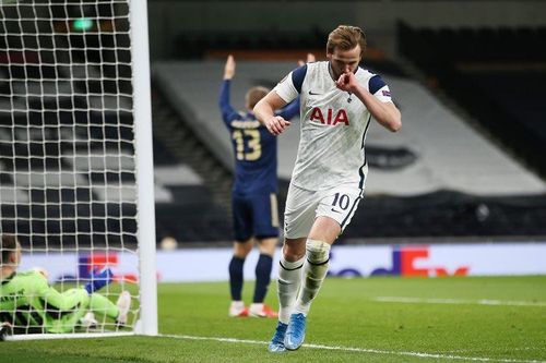 Harry Kane chói sáng, Tottenham giành lợi thế lớn