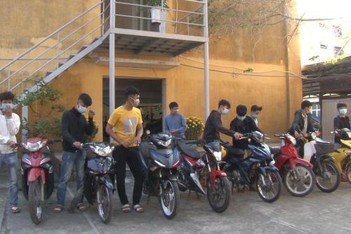Thừa Thiên Huế: Phạt 500 triệu đồng, xử lý hàng trăm 'quái xế'