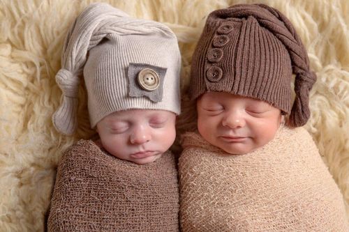 Số trẻ sinh đôi tăng cao chưa từng có nhờ công nghệ hỗ trợ sinh sản