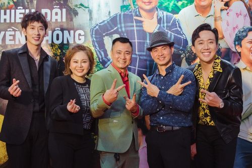 Xuân Hinh, Xuân Bắc, Tự Long bày tỏ cảm xúc khi xem phim 'Bố già' của Trấn Thành