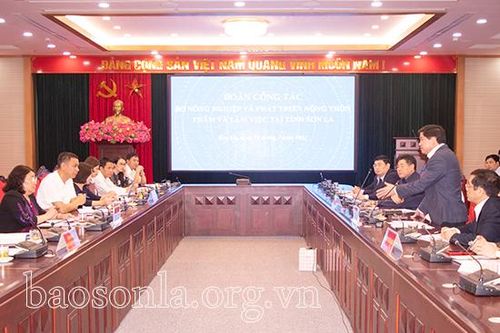 Xây dựng, hình thành các khu, vùng ứng dụng công nghệ cao