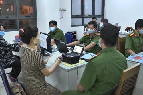 Công an TPHCM: Đẩy nhanh việc cấp CCCD gắn chíp điện tử