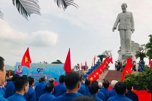 Gặp mặt các thế hệ tham gia Công trường Thanh niên cộng sản
