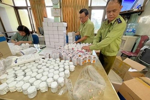 Phát hiện gần 300.000 sản phẩm thuốc nghi nhập lậu từ Hàn Quốc
