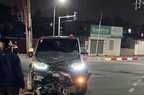 Hải Phòng: Đấu đầu với ô tô, hai thiếu niên tử vong