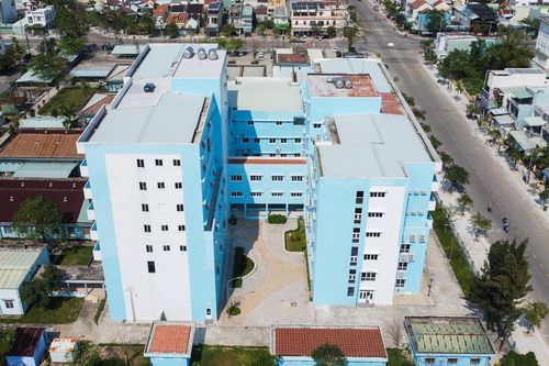 Giám đốc nói gì về bệnh viện 150 tỷ xây xong nhưng không hoạt động?