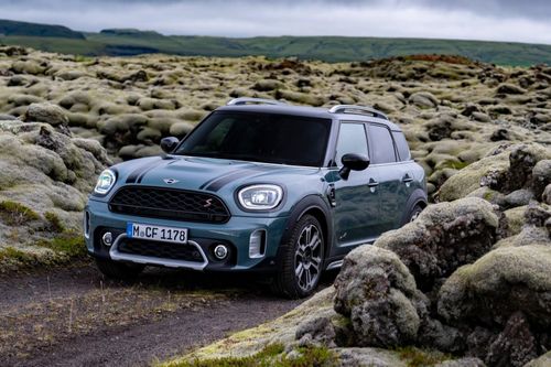 MINI Cooper S Countryman mới được ra mắt tại Việt Nam, giá 2,4 tỷ đồng